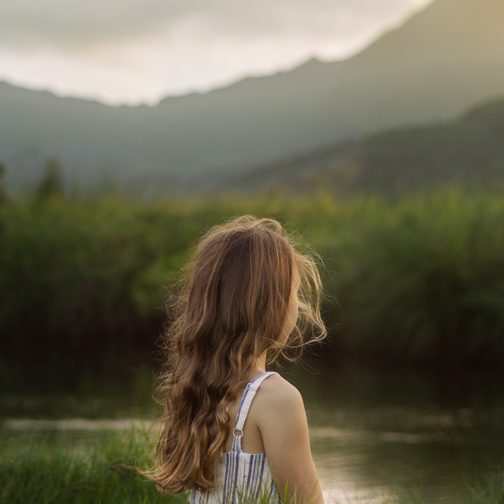 The Healing Experience Heal Your Inner Child Mini Course Girl Standing in Front of a Lake